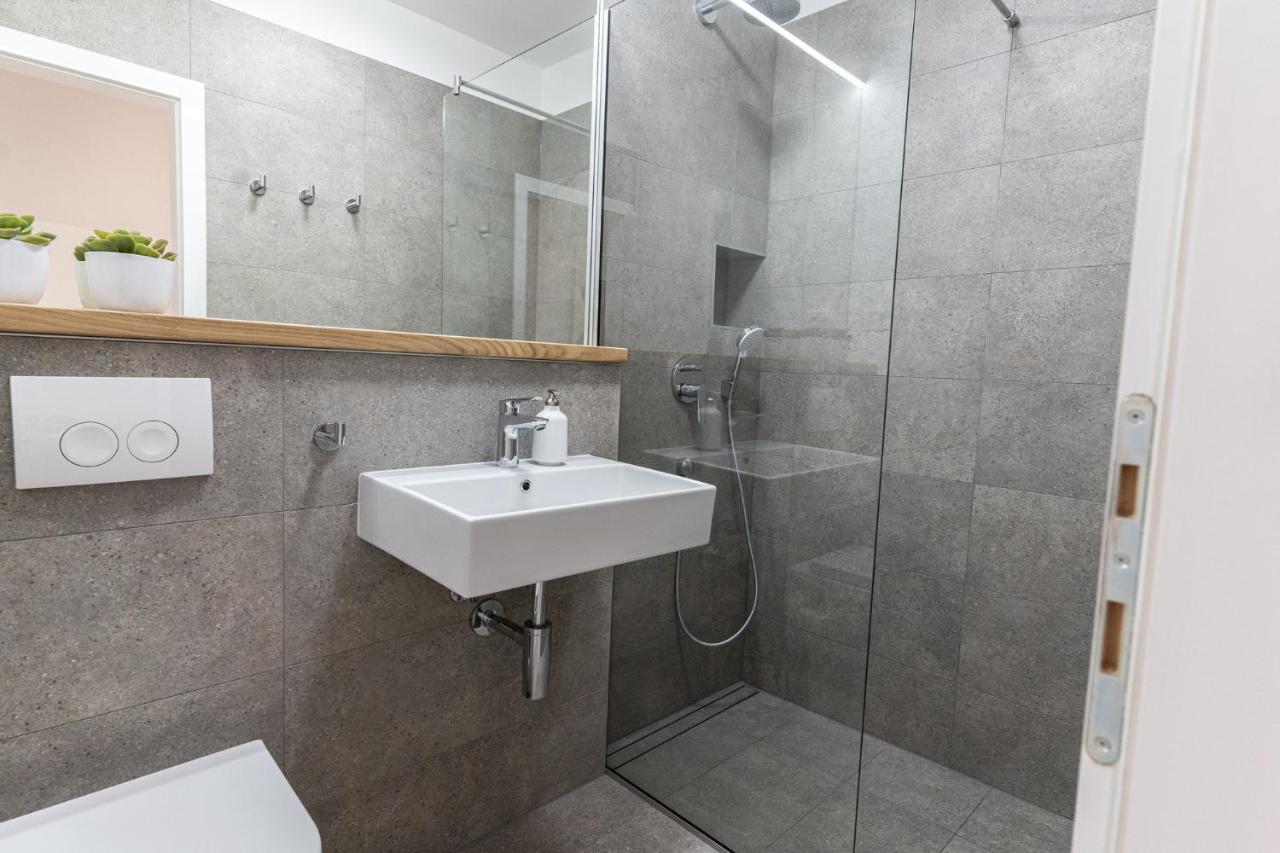 Apartmani Bilonic Rogoznica Rogoznica  Exterior foto